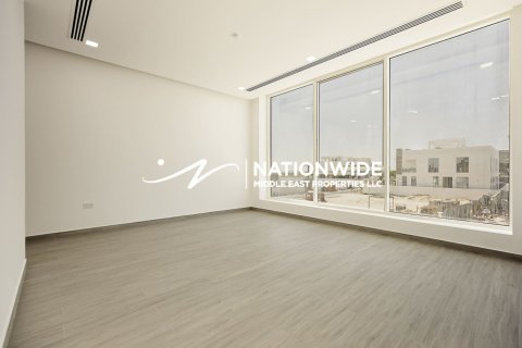 6 bedrooms Villa in Binh Duong, Vietnam No. 95587 18