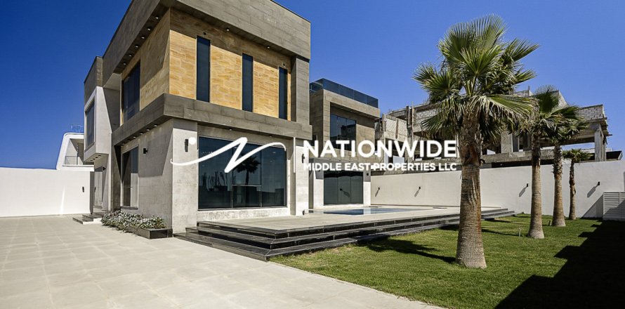 6 bedrooms Villa in Binh Duong, Vietnam No. 95587