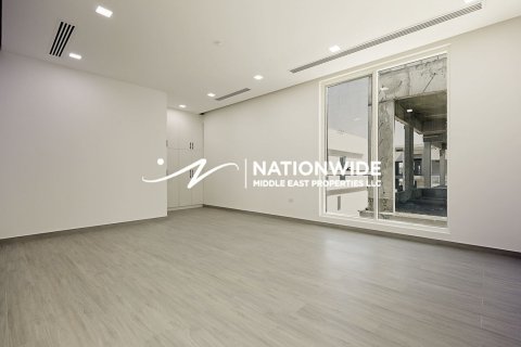 6 bedrooms Villa in Binh Duong, Vietnam No. 95587 11