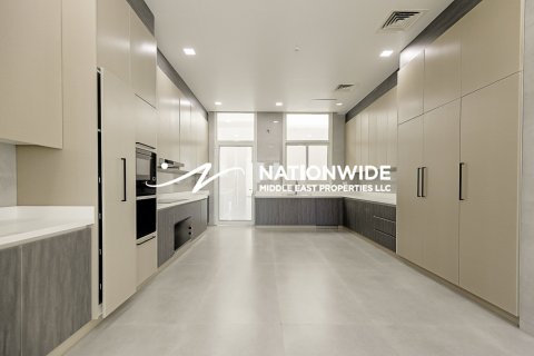 6 bedrooms Villa in Binh Duong, Vietnam No. 95587 7