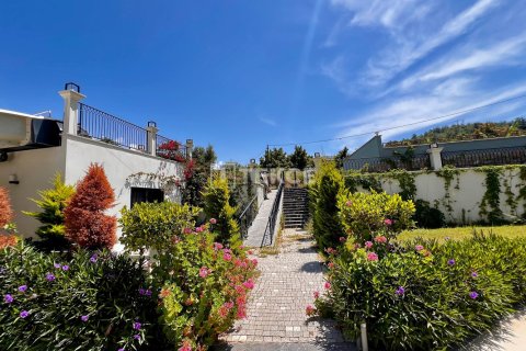 Квартира с 3 спальнями в Chau Lang, Вьетнам №92595 5