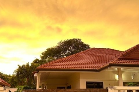 280m² Villa in Rawai, Thailand No. 97437 1