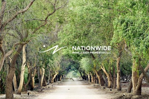 5 bedrooms Villa in Binh Duong, Vietnam No. 89245 4