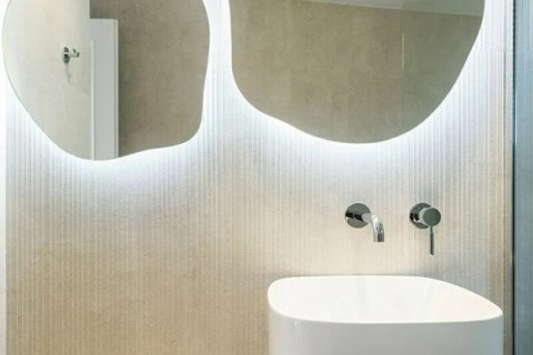 3 bedrooms Maisonette in Voula, Greece No. 108252 10