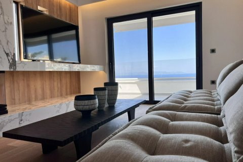 3 bedrooms Maisonette in Voula, Greece No. 108252 2