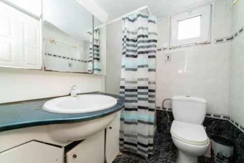 2 bedrooms Building in Kavala, Greece No. 109271 16