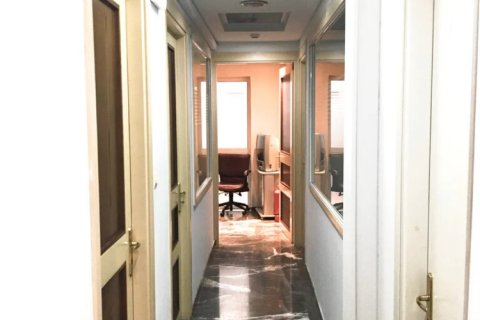 400m² Commercial property à Athens, Greece No. 107240 15