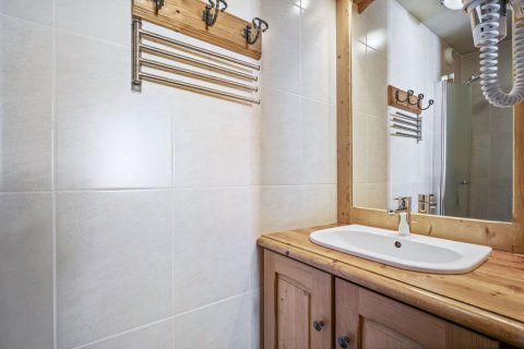 3 chambres Appartement à Les Belleville, France No. 100014 12