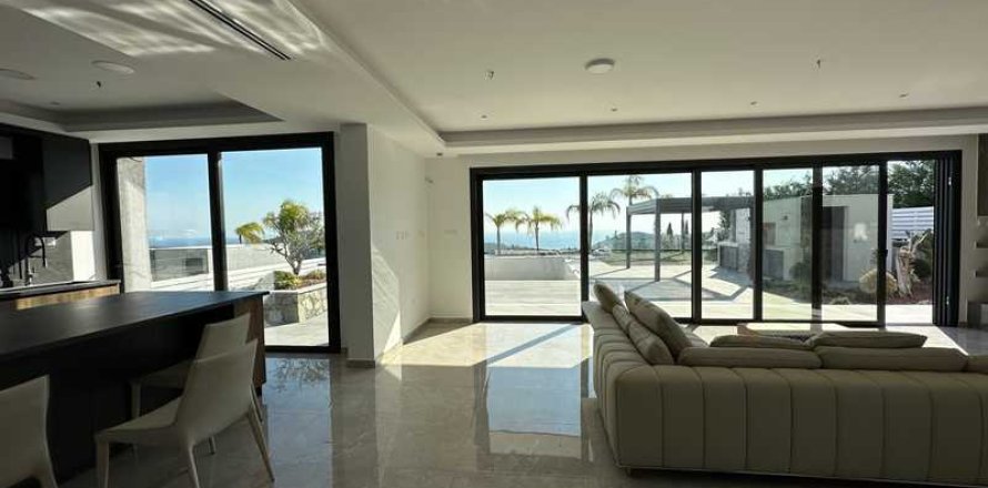 4 dormitorios Villa en Parekklisia, Cyprus No. 78352