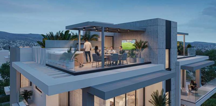 2 bedrooms Penthouse in Limassol, Cyprus No. 103549