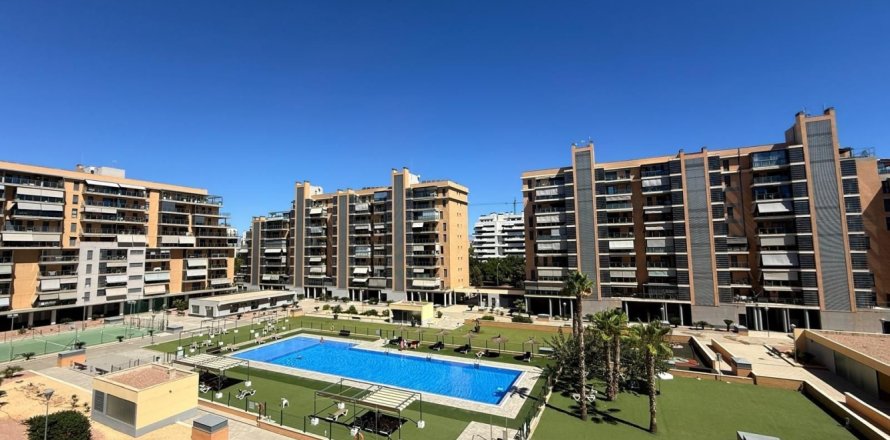 3 bedrooms Apartment in San Juan, Spain No. 116921