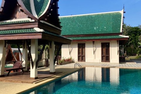 6 bedrooms Villa in Phuket, Thailand No. 86323 10