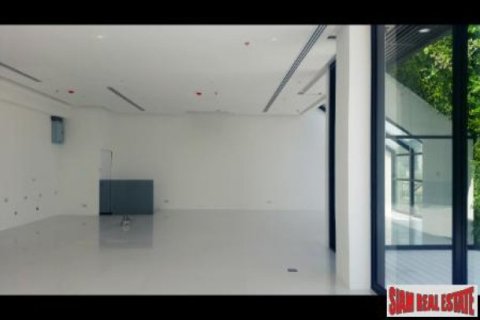 3 bedrooms Duplex in Bangkok, Thailand No. 95743 2