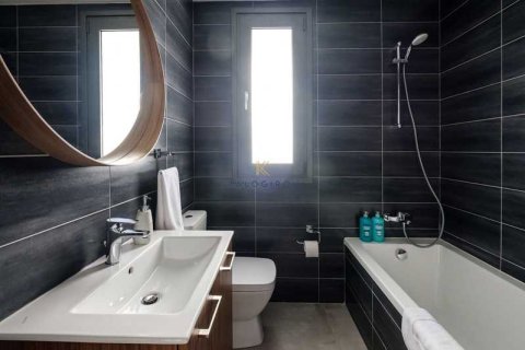 5 bedrooms House in Larnaca, Cyprus No. 75971 12