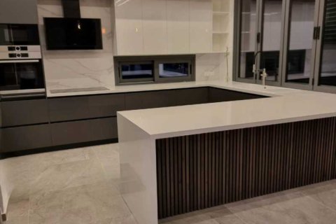 4 bedrooms House in Parekklisia, Cyprus No. 30547 8