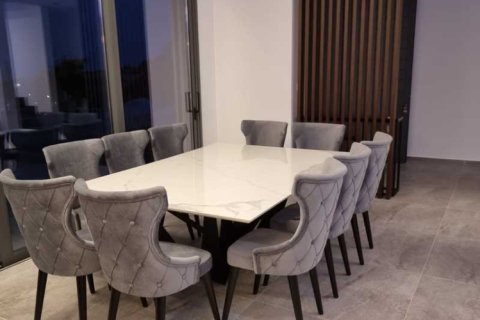 4 bedrooms House in Parekklisia, Cyprus No. 30547 6