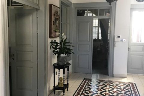 220m² Villa in Nicosia, Cyprus No. 106497 8