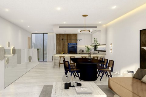 5 rooms Apartment in Larnaca, Cyprus No. 107117 2