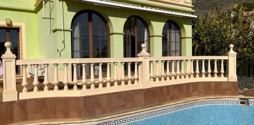 Studio Properties in Tung Chung Pho, Vietnam No. 99084