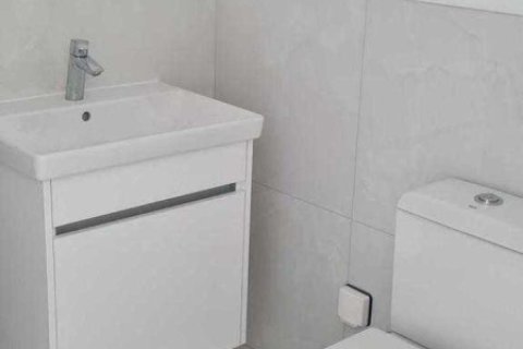 8 chambres House à Agios Tychonas, Cyprus No. 29866 1