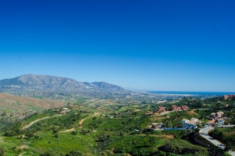 Land en Marbella, Spain No. 27220 1