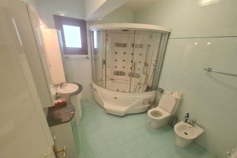 5 bedrooms Villa in Larnaca, Cyprus No. 83274 3