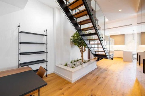 4 bedrooms Penthouse in Agios Athanasios, Cyprus No. 103816 14