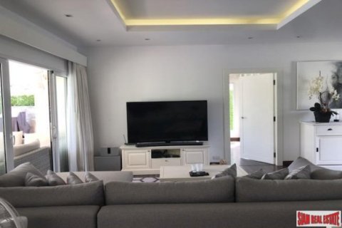 3 bedrooms Villa in Hua Hin, Thailand No. 96122 7
