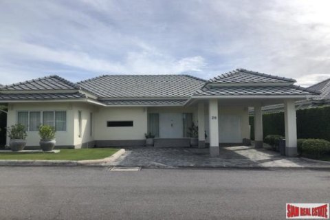 3 bedrooms Villa in Hua Hin, Thailand No. 96122 4