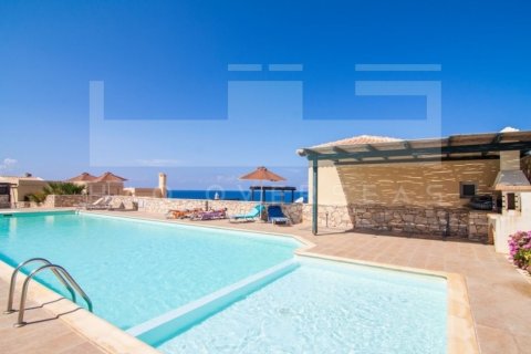 4 bedrooms House in Panormos, Greece No. 24426 15