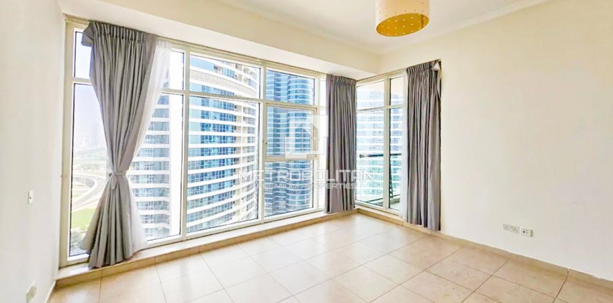 2 bedrooms Apartment in Jumeirah Lake Towers, UAE No. 119648