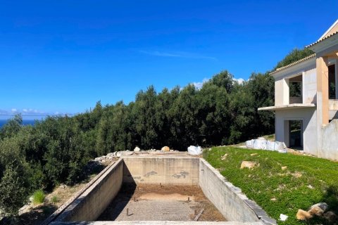 290m² Villa in Corfu, Greece No. 112917 4