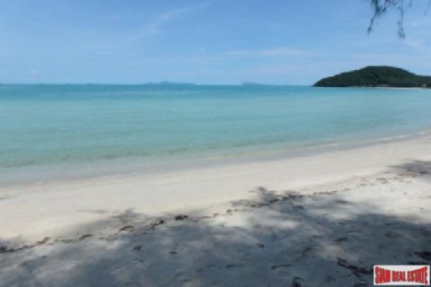 8540m² Land in Ko Samui, Thailand No. 95999 1