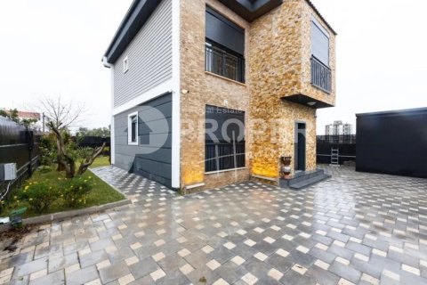 4 rooms Apartment in Dosemealti, Turkey No. 12376