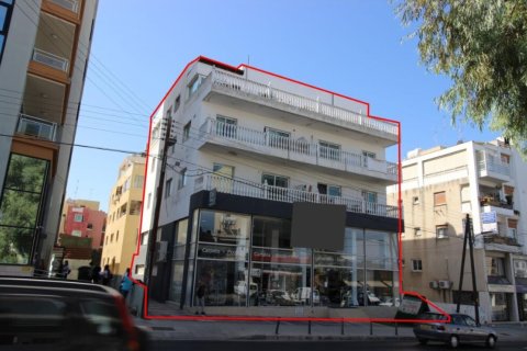945m² Commercial property in Nicosia, Cyprus No. 107083 5