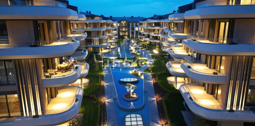 Квартира с 5 спальнями в Стамбул, Турция №121114