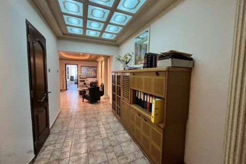 Коммерческая недвижимость с 4 комнатами в Кавала, Греция №107209 5