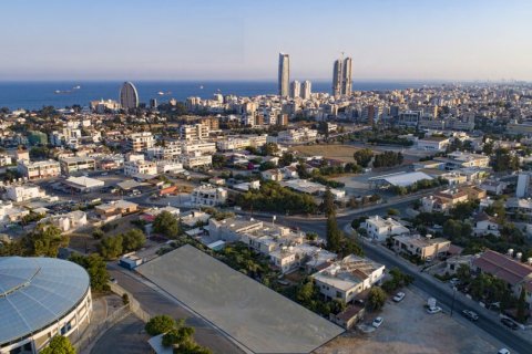 3 bedrooms Apartment in Limassol, Cyprus No. 105438 5