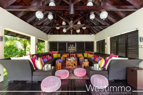 5 bedrooms Villa in Centre de Flacq, Mauritius No. 66386 4