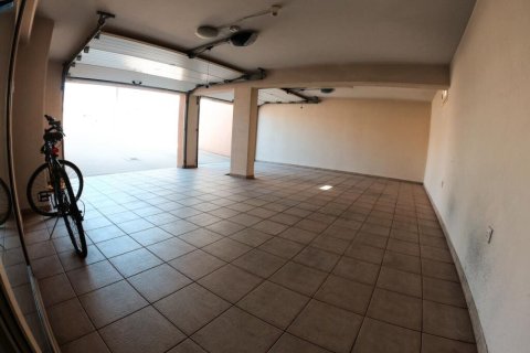 5 bedrooms Villa in Limassol, Cyprus No. 106920 11