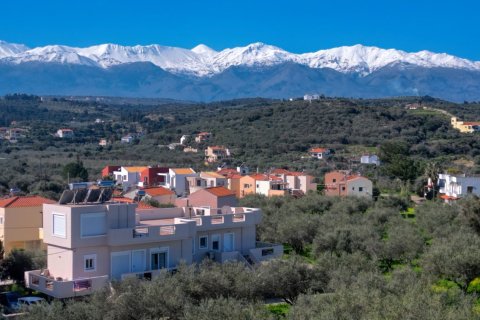 Дом с 4 спальнями в Ханья, Греция №84654 3