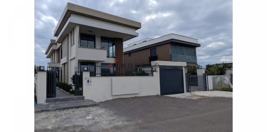 4 chambres Villa à Luong Hoa, Vietnam No. 116331