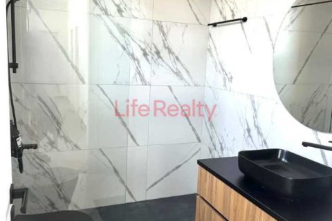 Дом с 5 спальнями в Гермасойя, Кипр №101025 11