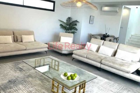 Дом с 5 спальнями в Гермасойя, Кипр №101025 2