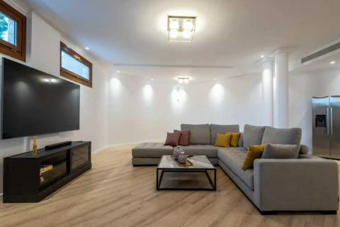 6 dormitorios Villa en Mouttagiaka, Cyprus No. 78996 7