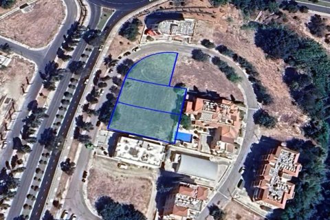 Commercial property à Kallepia, Cyprus No. 104315 1