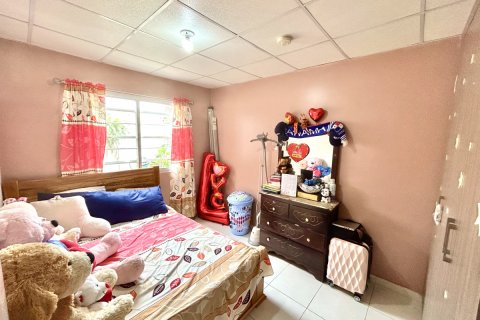 3 bedrooms House in Vista Alegre, Panama No. 117582 7