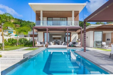 3 bedrooms House in Saint George’s Estate, Grenada No. 104837 1