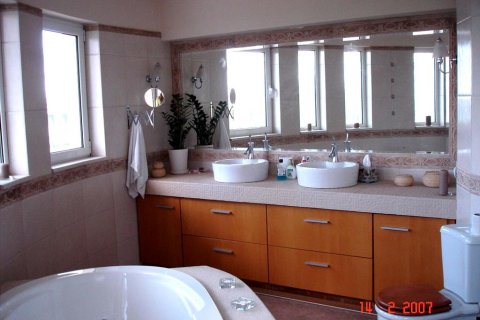 4 rooms Apartment in Voula, Greece No. 60509 8