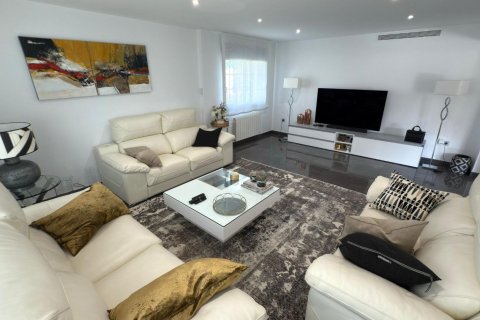 Вилла с 5 спальнями в Giao Chau, Вьетнам №83846 3